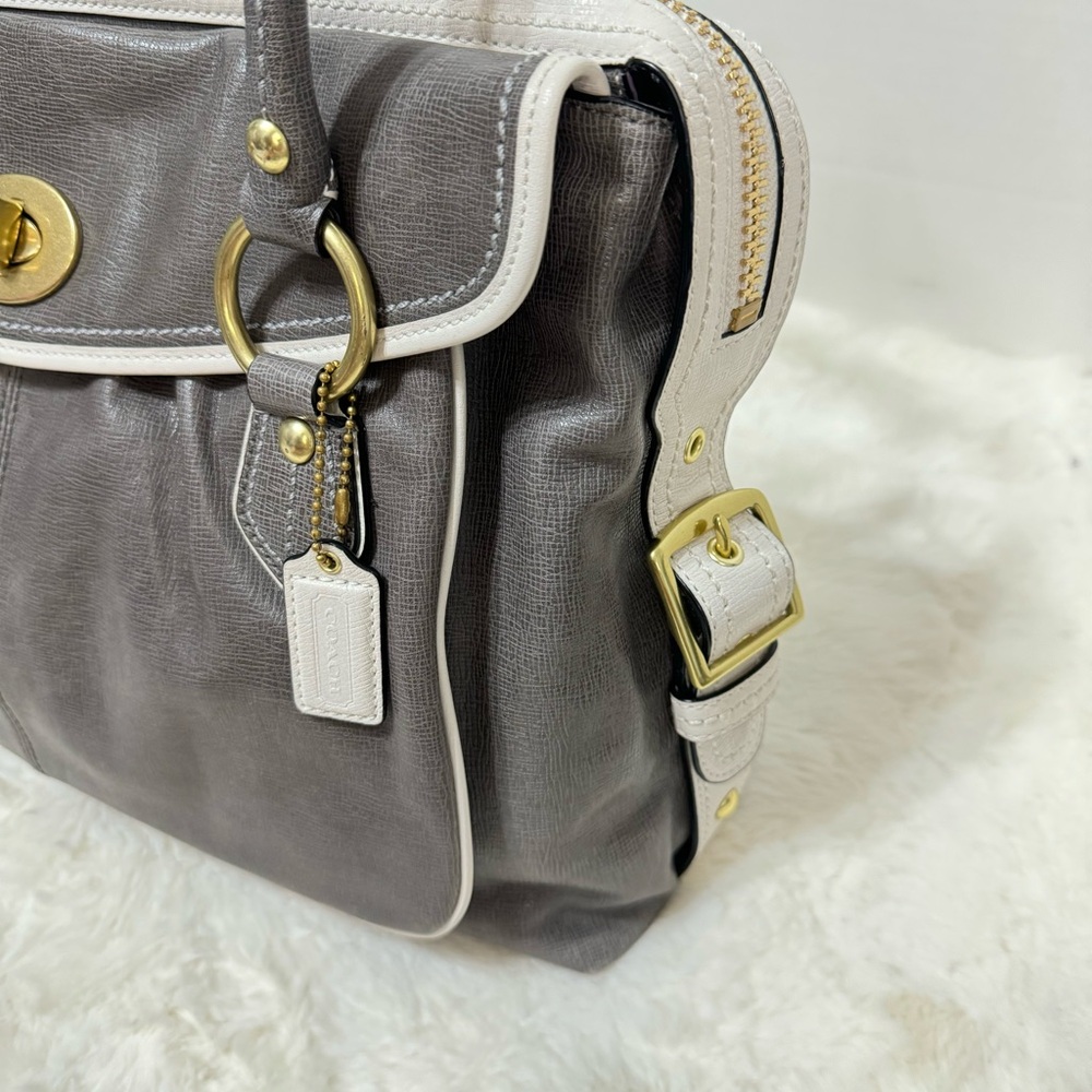 Coach Addison‎ Spectator Business Satchel - Picture 4 of 16